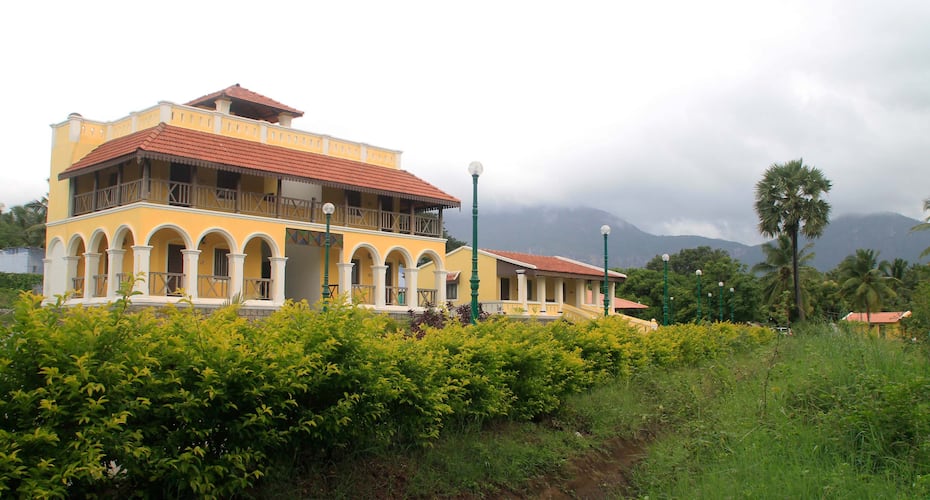 Tiger Hills Resort, Topslip 1